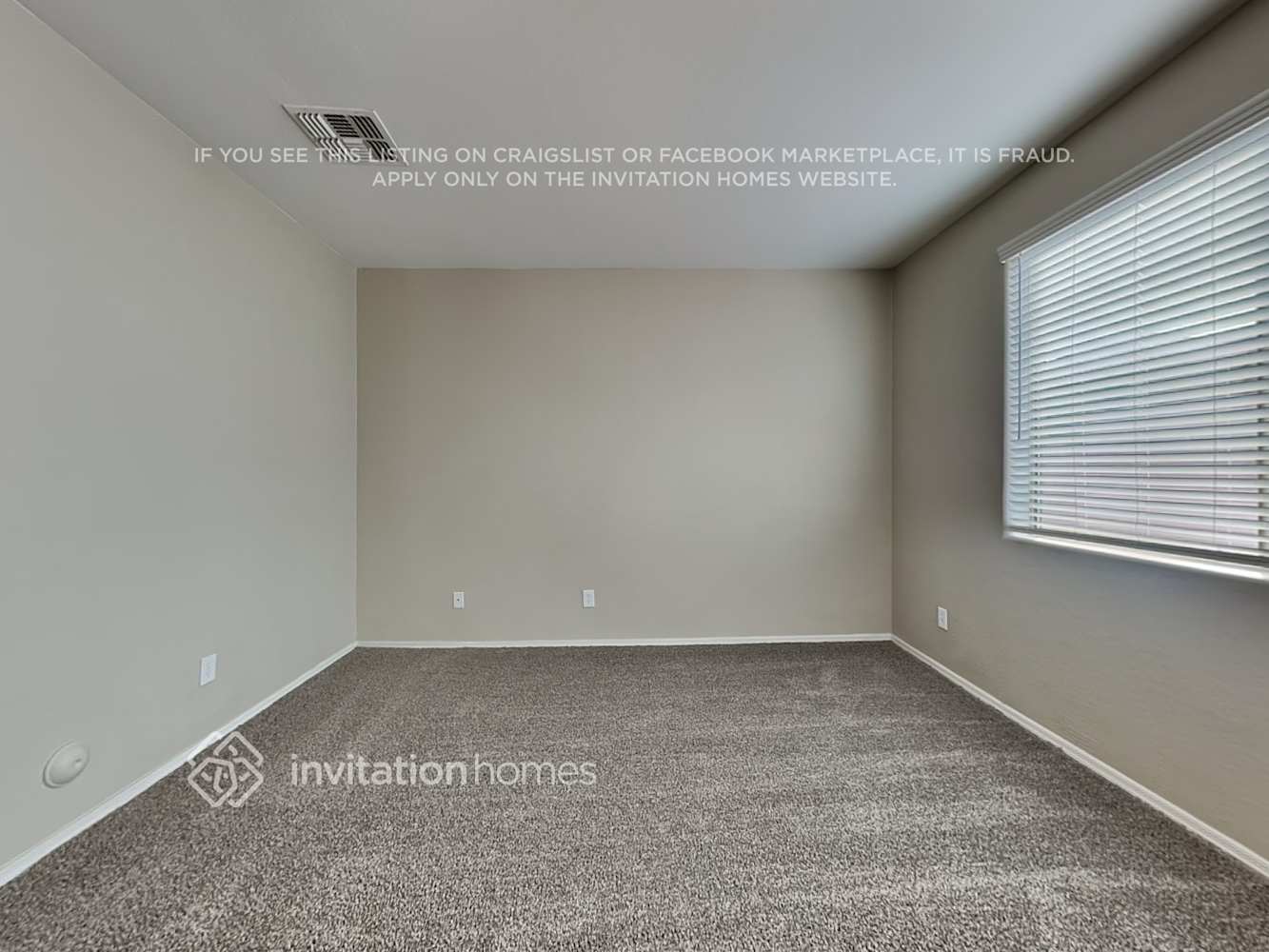 Building Photo - 13607 W Acapulco Ln