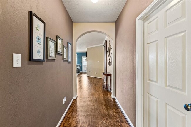 Building Photo - 4472 Gerona St