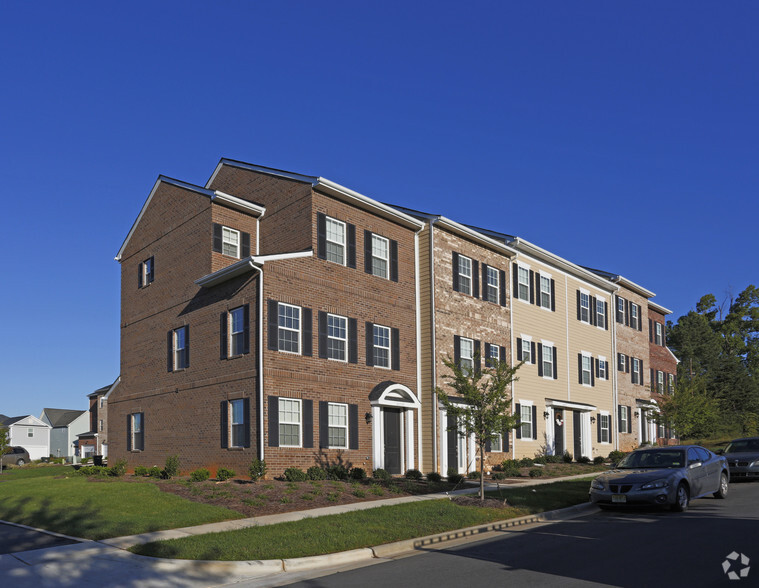 Primary Photo - Charleston Row Townhomes