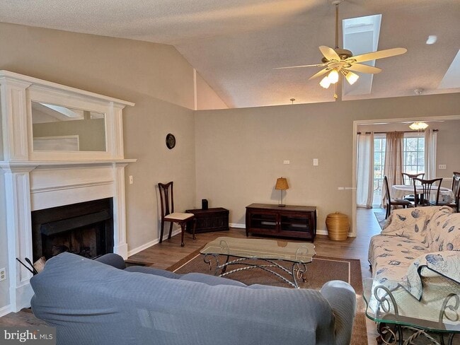 Building Photo - 12 Albano Ct