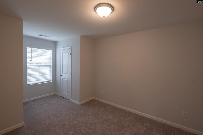 Building Photo - 859 Summerwood Ln