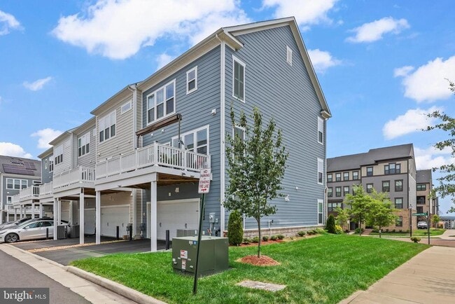 Building Photo - 1680 Dunnington Pl