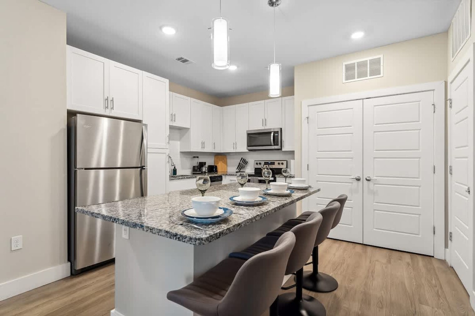 Building Photo - 12420 Rain Strm Ct