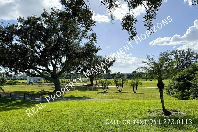 Building Photo - 534 Warwick Ln