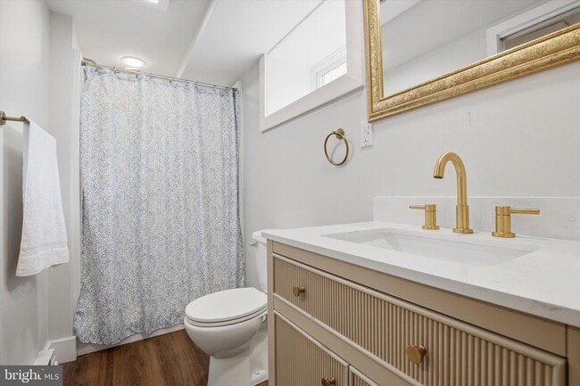 Building Photo - 713 S Towamencin Ave