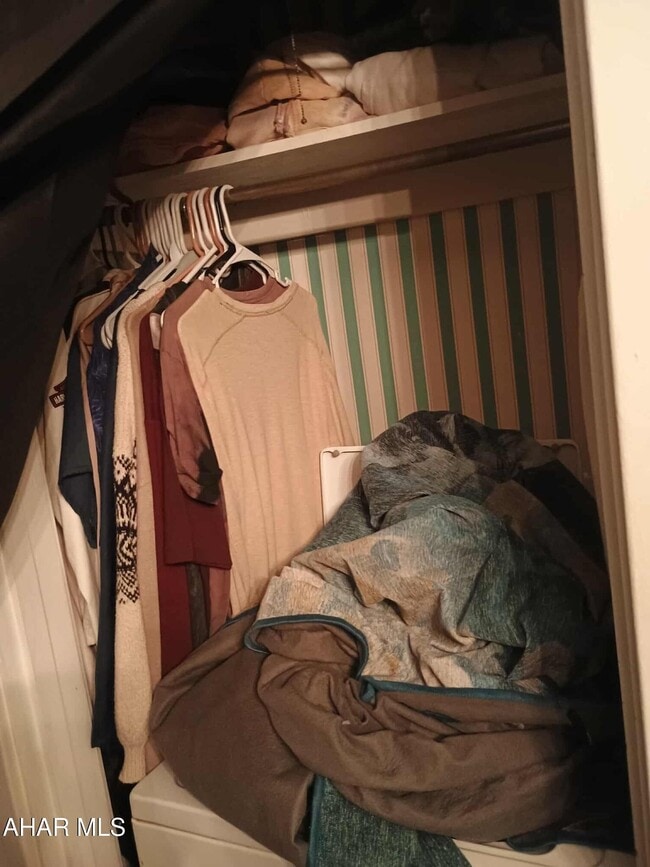 Building Photo - 106 Ruskin Dr