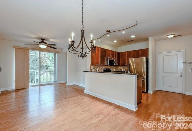 Building Photo - 1308 Kenilworth Ave