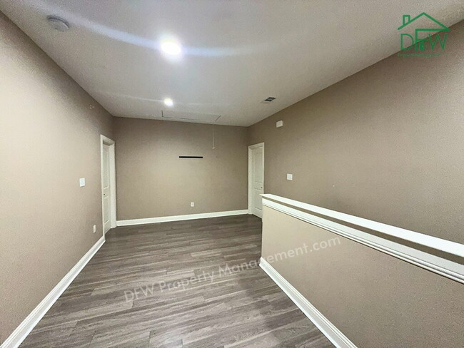 Building Photo - Spacious 4-Bedroom Corner Home - 2-Car Garage, Fenced Yard
