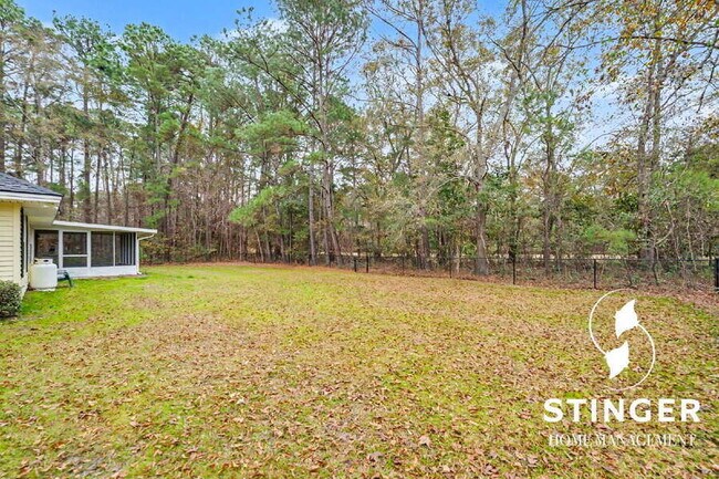 Building Photo - 76 Wade Hampton Dr