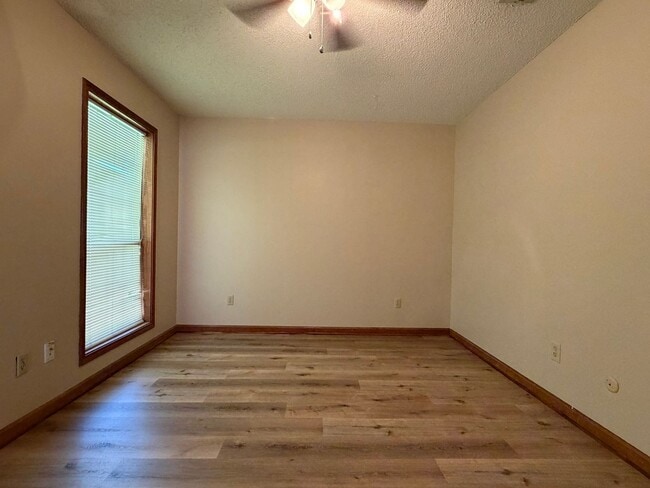 Building Photo - ****108 Lake Dr.- Pineville, Holiday Circle Sub.