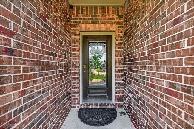 Building Photo - 18306 Pelham Holw Trl