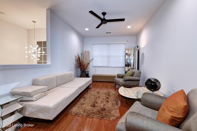 Building Photo - 5028 Ardossan Square