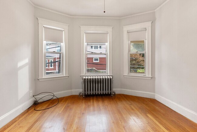 Building Photo - 11 Boylston St