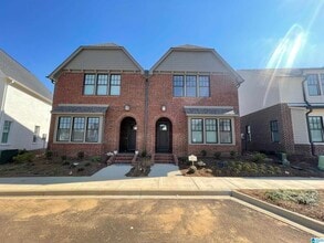 Building Photo - 4882 Silas Ave