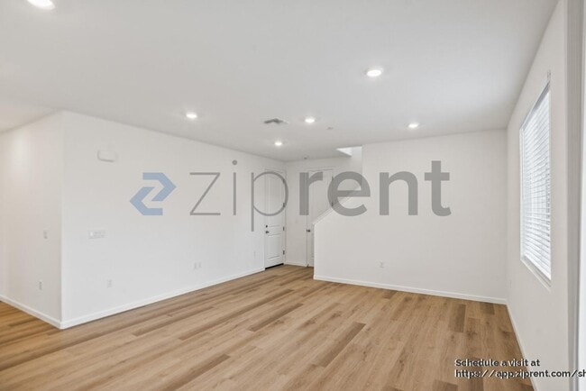 Building Photo - 1086 Carson River Ct