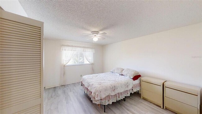 Building Photo - 9394 SW 97th Ln