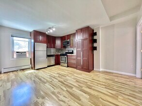 Building Photo - 397 1st St