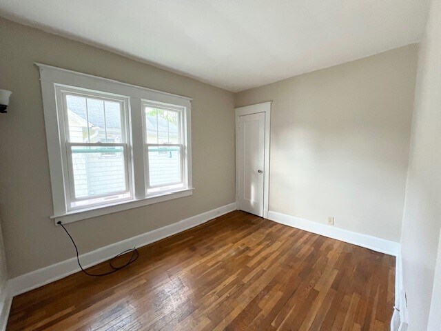 Building Photo - 40 Kneeland Ave