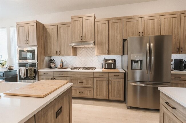 Building Photo - 808 Karst Cv