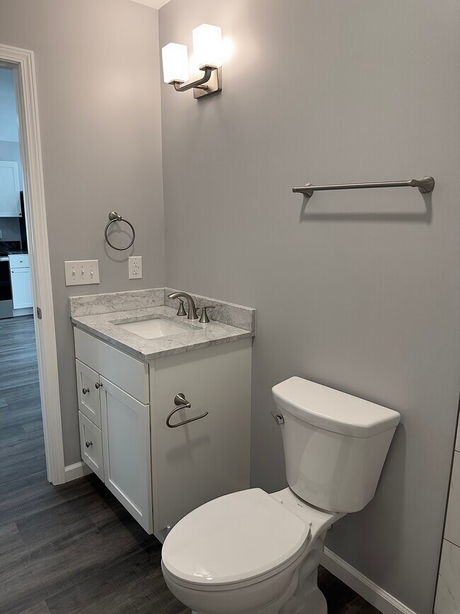 Building Photo - 105 Leslies Home Dr