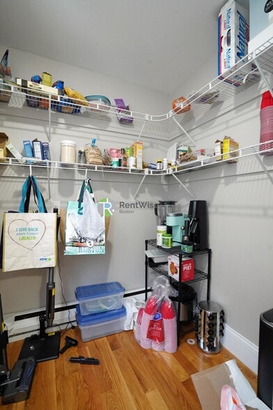 Building Photo - 4 Ashford Ct