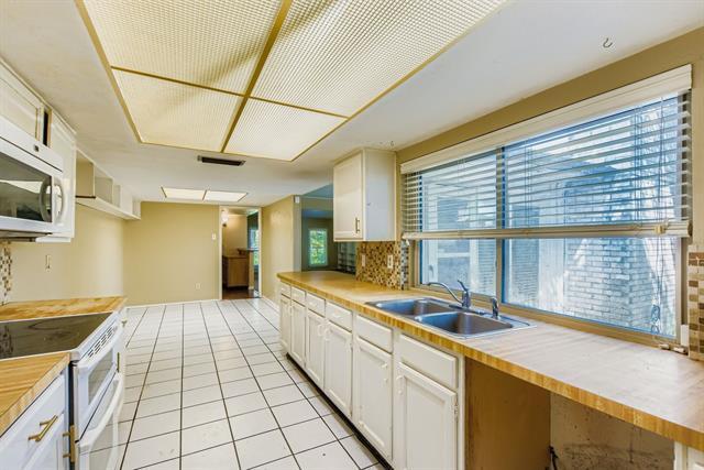 Building Photo - 11026 McCree Rd