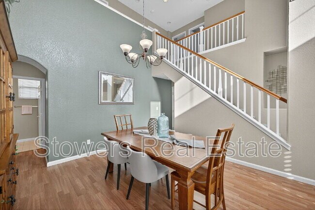 Building Photo - 729 Copperfield Ct