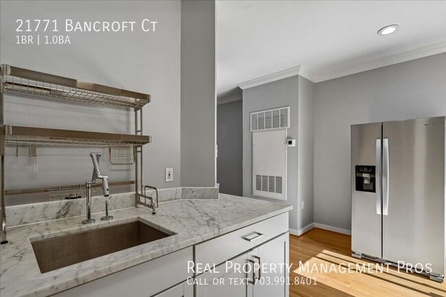 Building Photo - 21771 Bancroft Ct