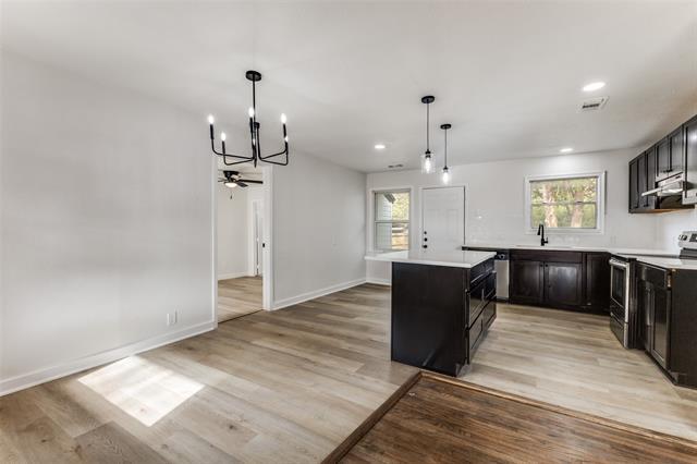 Building Photo - 2723 Gus Thomasson Rd