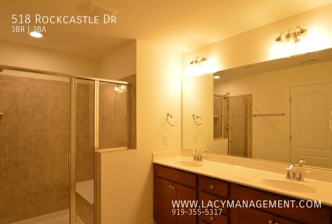 Building Photo - 518 Rockcastle Dr