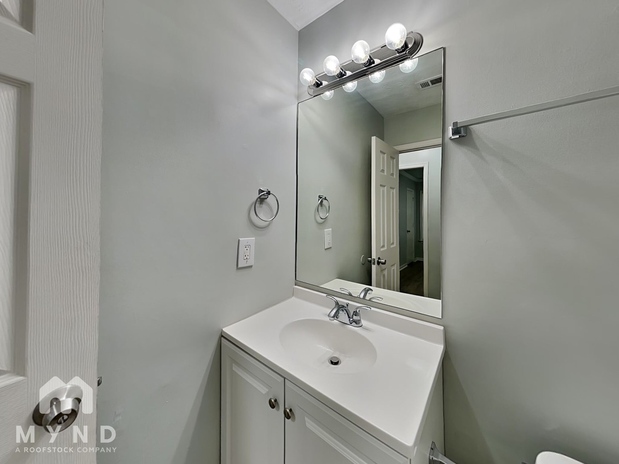 Building Photo - 85 Melton Way