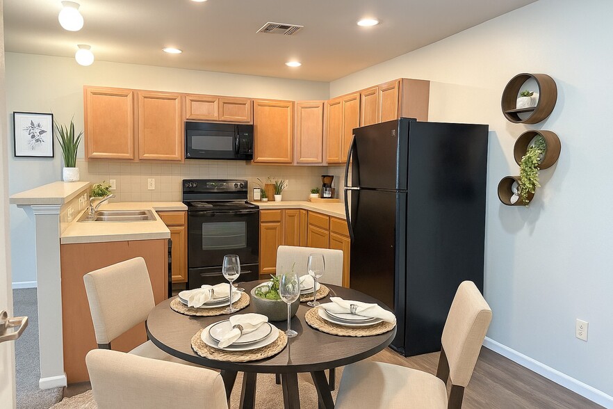 Building Photo - Cottonwood Crossing