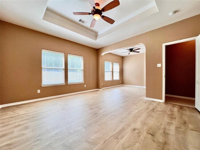 Building Photo - 835 E Tide Bay Cir