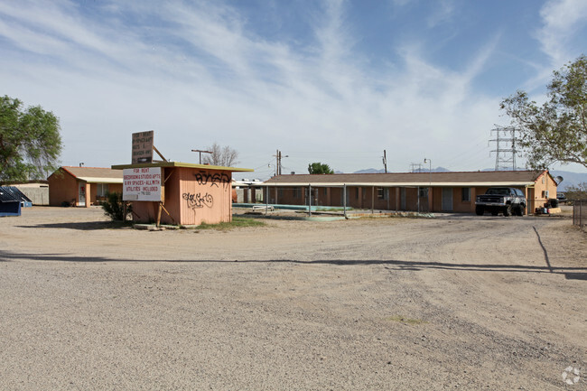 Building Photo - Ben Val Apartments