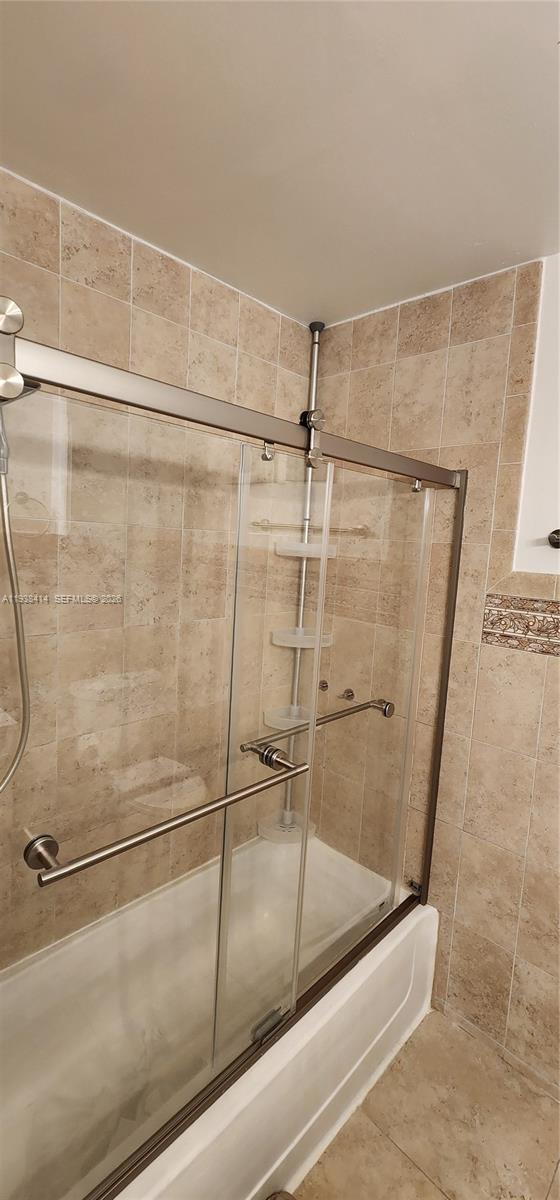 Building Photo - 9660 W Elm Ln