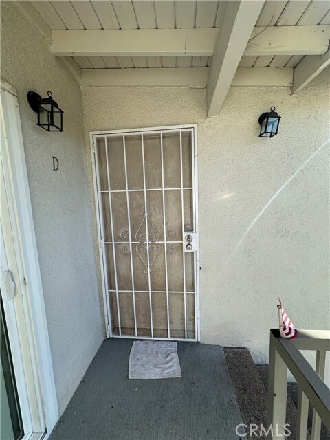 Building Photo - 1033 Mission Dr