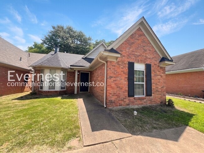 Building Photo - 7594 Iris Dr