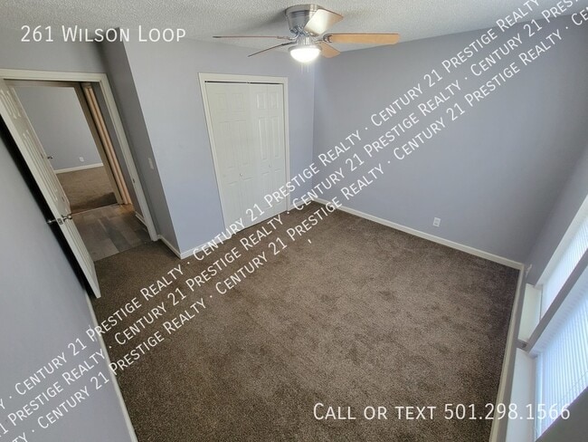 Building Photo - 261 Wilson Loop