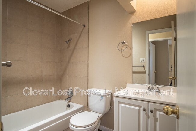 Building Photo - 3421 Turnabout Loop