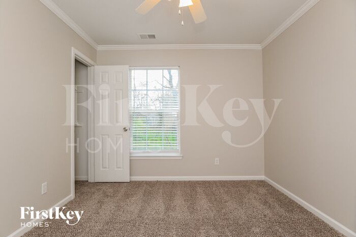 Building Photo - 14062 Dingess Rd
