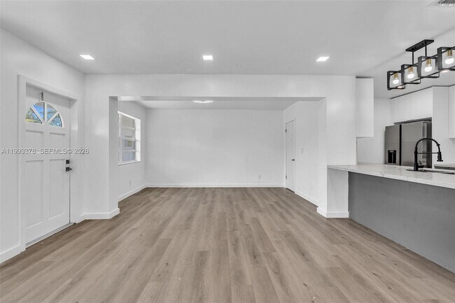 Building Photo - 7041 Raleigh St