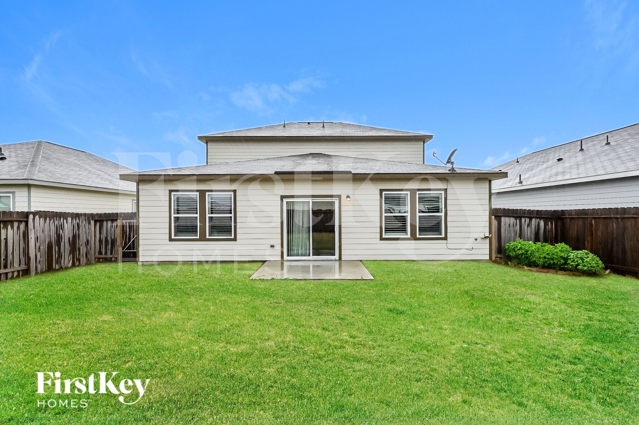 Building Photo - 10080 Pappas Dr