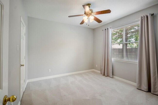 Building Photo - 16407 Bogan Flats Ct