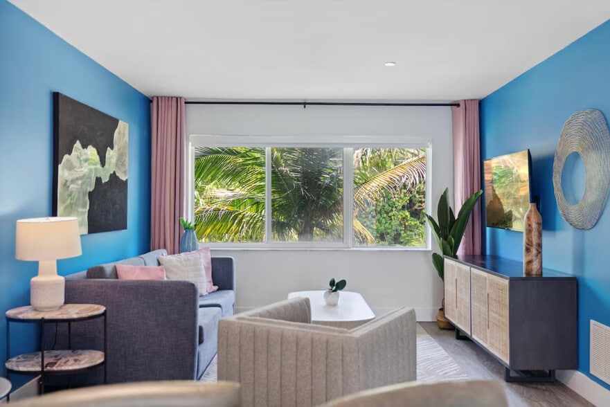 Primary Photo - 911 NE 4th St