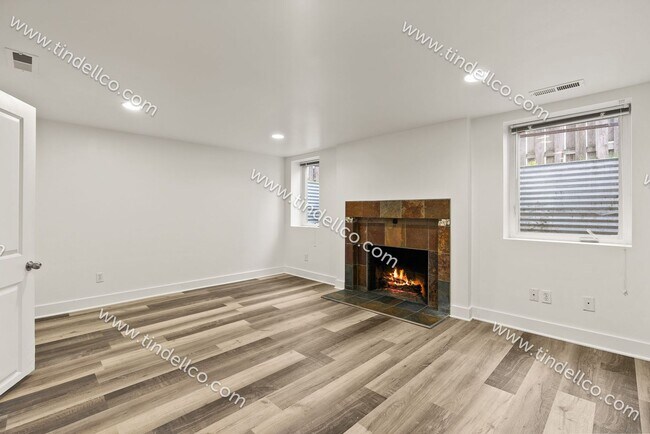 Building Photo - Modern Elegance Meets Campus Convenience: ...