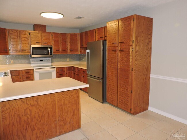 Building Photo - 5261 Rowe Trail