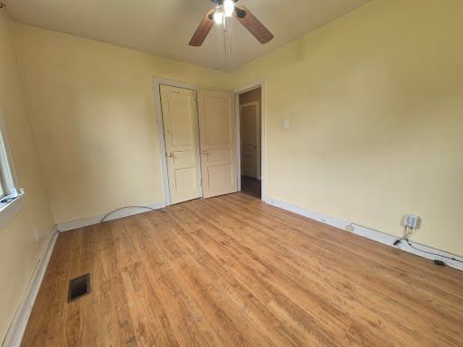 Building Photo - 1712 Pinewood Dr