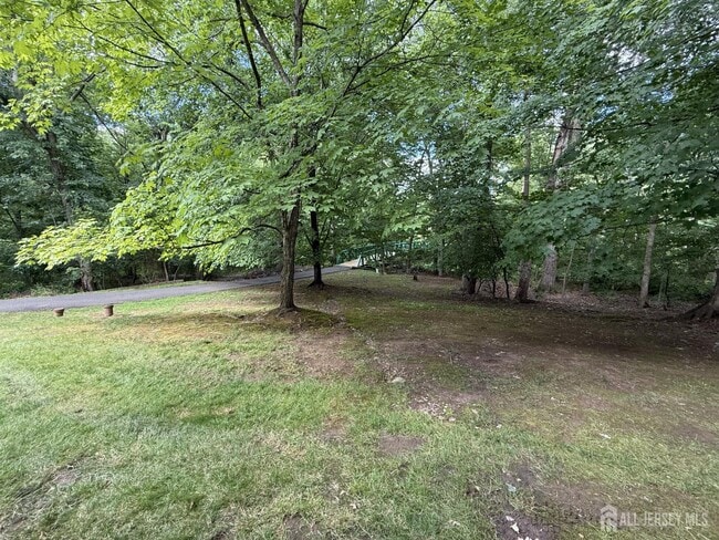 Building Photo - 95 Sapphire Ln