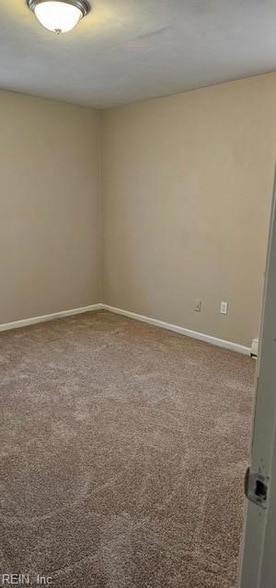 Building Photo - 8856 London St