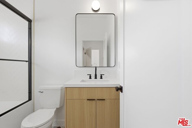 Building Photo - 2837 Redondo Blvd